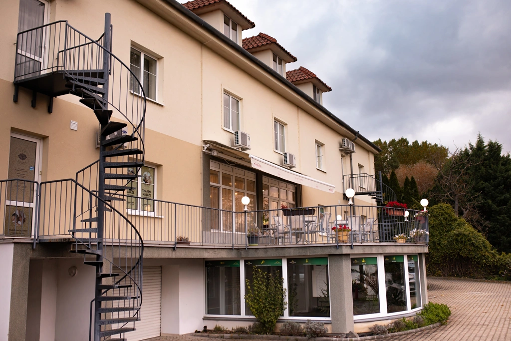 Parkoviště a nabíječka pro elektromobily