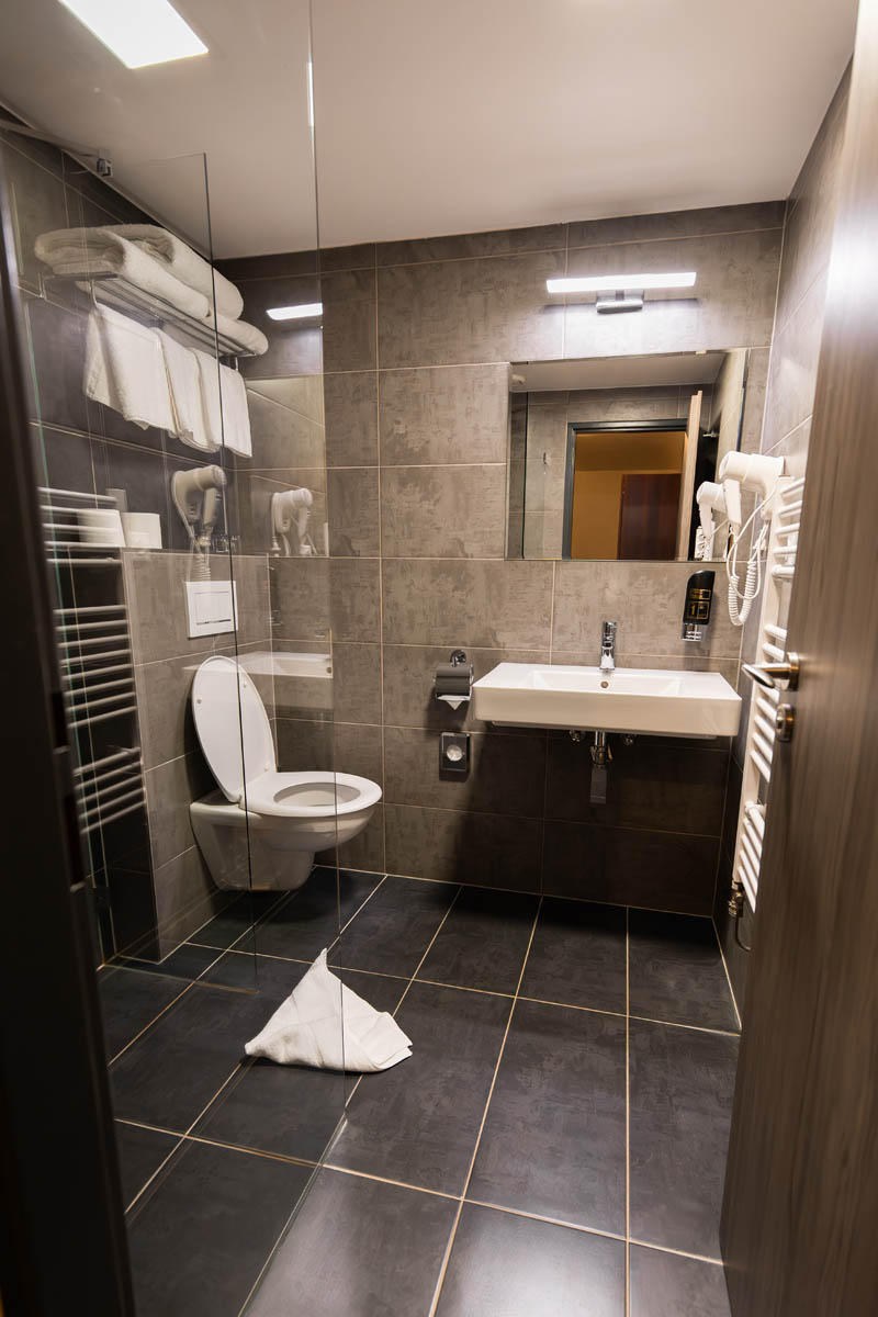 Dvoulůžkový pokoj kategorie Komfort - fotografie 8